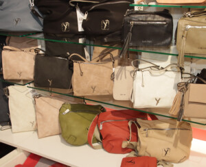 Leder Stroppel- 04-03-22- bo-2